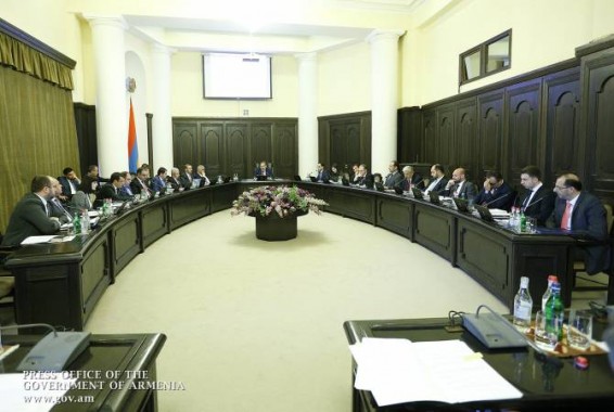 Помещение для приема граждан в Правительственном доме 1 будет отремонтировано и обустроено