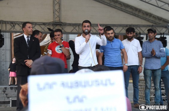 ԼՂՀ գլխավոր դատախազին պահանջում եմ ուսումնասիրել Ջիվան Աբրահամյանի ելույթում հնչեցված սպառնալիքները` ուղղված Բակո Սահակյանին. Արշավիր Ղարամյան