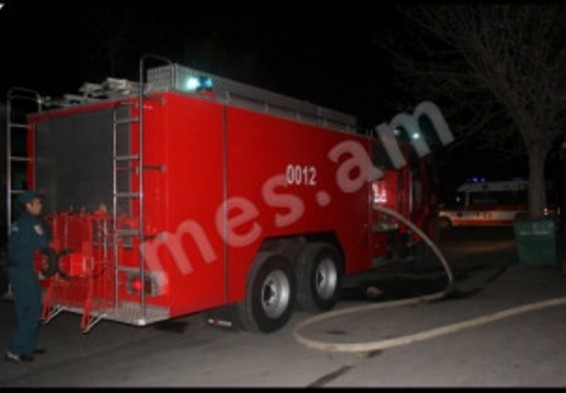 Հրդեհ Երևանի Նուբարաշենում թաղամասում