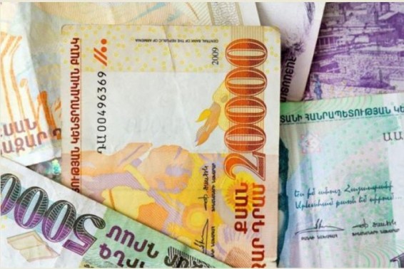 Քաղաքացուն մեղադրանք է առաջադրվել՝ խարդախությամբ առանձնապես խոշոր չափերով գումար հափշտակելու և կեղծ վիզա ձևակերպելու համար. ՔԿ