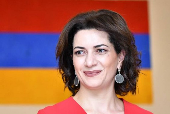 Анна Акопян направила послание по случаю Международного дня защиты детей