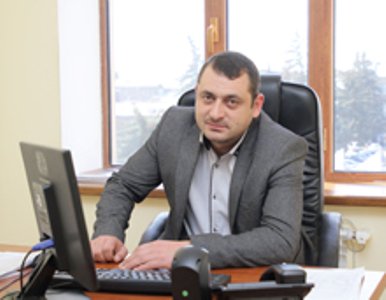 Գյումրու քաղաքապետարանի պաշտոնյան ձերբակալվելուց մեկ օր անց ազատ է արձակվել