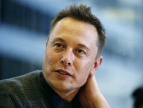 Маск заявил, что Tesla может разработать подводную машину