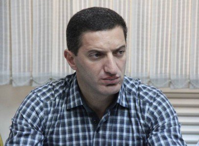 «Ոչ մեկ իրավունք չունի Ռոբերտ Քոչարյանի անվան հետ կապի հանցանքներ, քանի դեռ Ռոբերտ Քոչարյանը դատարանի կողմից մեղավոր չի ճանաչվել.Պետությունը թող բարի լինի ապահովի արդարադատության ավարտը». Գևորգ Պետրոսյան