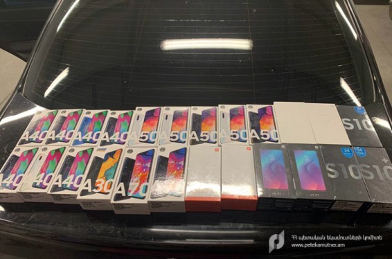 Բագրատաշենի անցակետում հայտնաբերվել են մաքսային հսկողությունից թաքցված հեռախոսների ներմուծման դեպքեր. ՊԵԿ