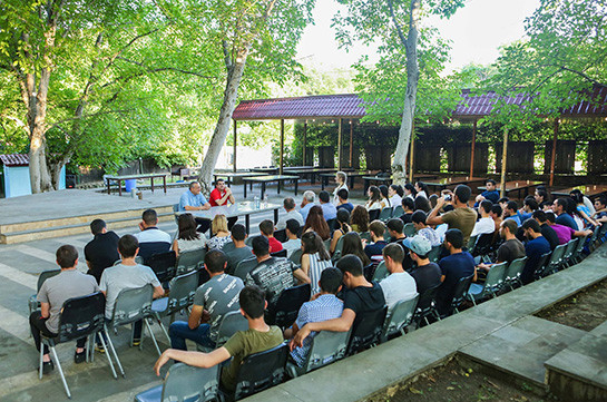 Արցախում լեգիտիմ իշխանություն ձևավորելու հարցում «Ազատ հայրենիք» կուսակցությունը վճռական է լինելու. Արայիկ Հարությունյան