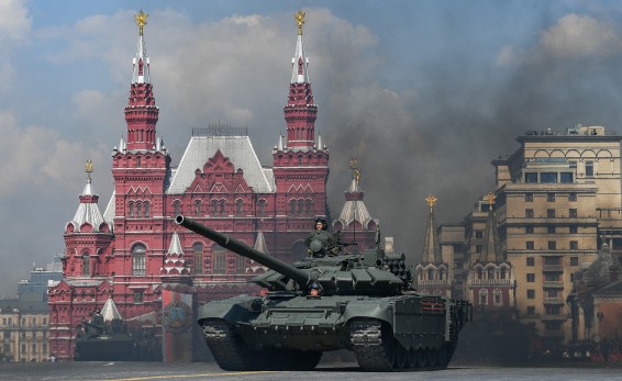 Танки из России не пропустили в Сербию