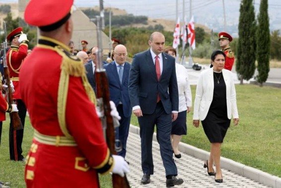 Վրաստանի առաջին դեմքերը հարգել են 2008 թվականի օգոստոսյան հակամարտությունում զոհվածների հիշատակը