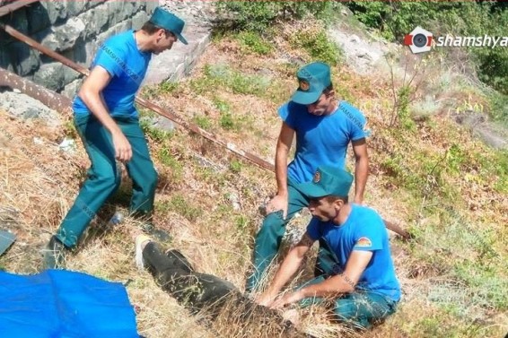 Կիևյան կամրջից իրեն ցած նետած 24-ամյա աղջիկը մահացել է