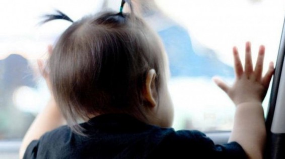 Փրկարարները երեխային անվնաս դուրս են բերել ավտոմեքենայից