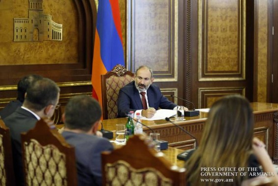 Վարչապետի մոտ տեղի է ունեցել Ամուլսարի հանքի վերաբերյալ խորհրդակցություն. ՄԱՍ ԱՌԱՋԻՆ