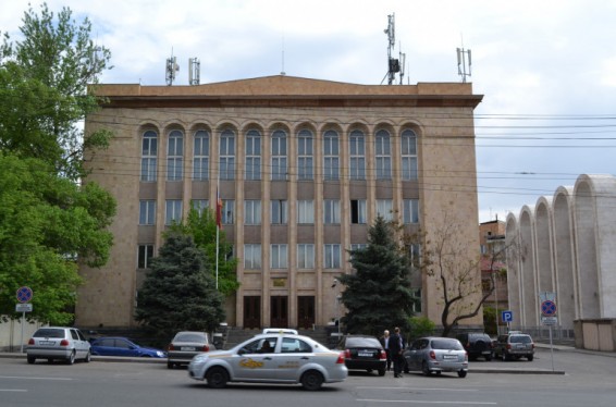 ՍԴ-ի կողմից ՄԻԵԴ-ին և Վենետիկի հանձնաժողովին ներկայացված դիմումները կազմվել են բացառապես ՍԴ իրավասու անձանց կողմից․ պարզաբանում