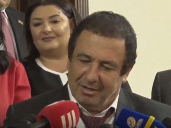 Կառավարության ծրագրով հնարավոր չէ անել տնտեսական հեղափոխություն. Ծառուկյանը՝ Փաշինյանի հետ իր հանդիպումների մասին
