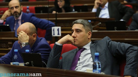 Прекращены полномочия депутата Эдгара Аракеляна