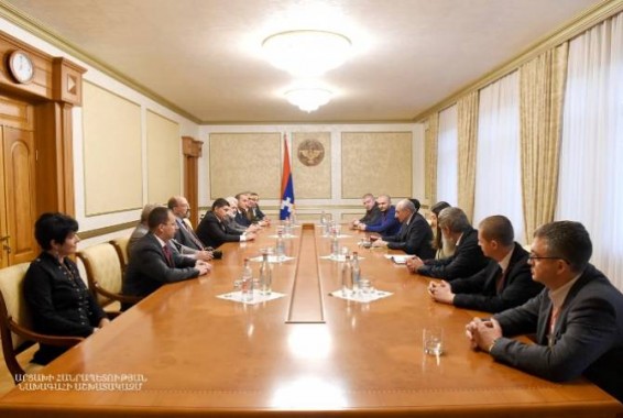Президент Арцаха принял участников международной конференции об армянской государственности»