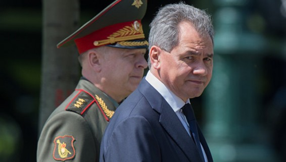 Шойгу обсудил с армянским коллегой безопасность в Закавказском регионе