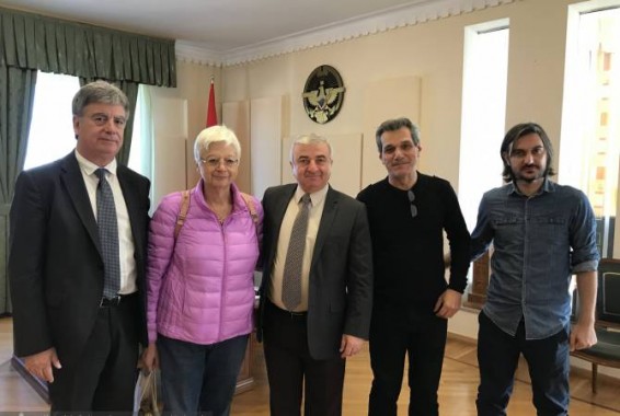 Глава парламента Арцаха принял Элени Теохарус