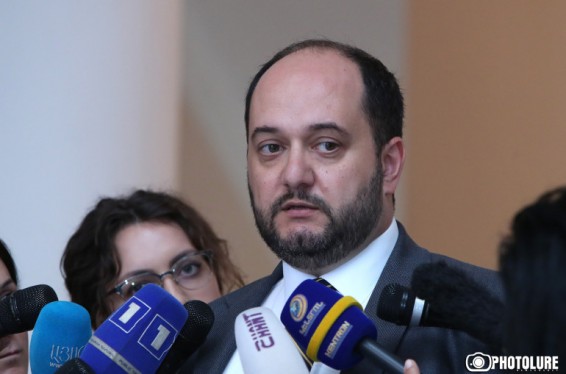 Արայիկ Հարությունյանը շարունակում է քննադատության ենթարկվել. «Մեդիա պաշտպան»