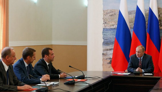 Путин связал попытку диверсии в Крыму с нежеланием Киева выполнять Минск-2