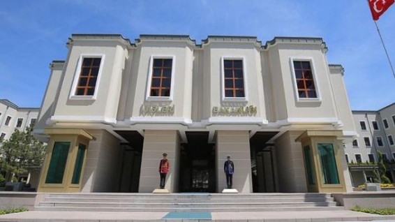 Турция депортировала двух террористок нидерландского происхождения