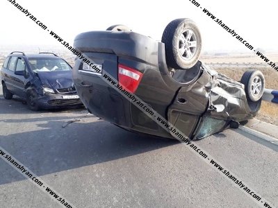 Խոշոր վթար Արարատի մարզում. Kia մակնիշի մեքենան գլխիվայր շրջվել է