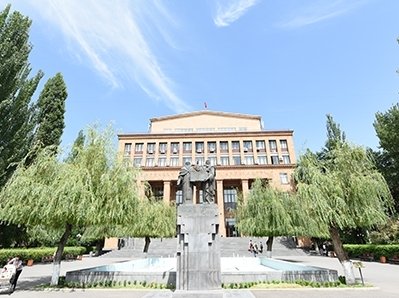 ԵՊՀ ռեկտորի պաշտոնակատարը աշխատողներին աշխատանքից ազատելը ցանկանում դարձնել հնարավորինս անաղմուկ․ հայտարարություն