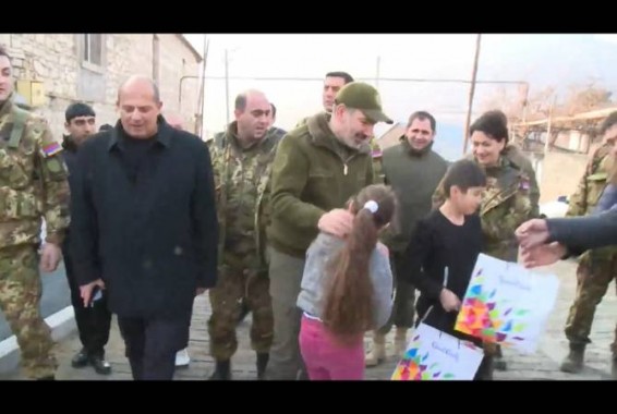 Пашинян в Иджеване ознакомился с ходом проводимых работ