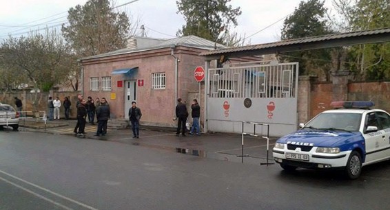 ДТП в Карабахе: состояние военнослужащего стабильно тяжелое