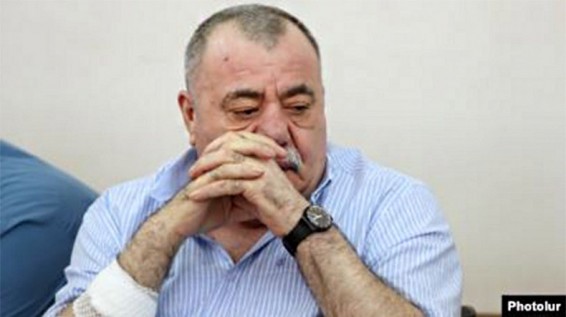 Манвел Григорян отпущен на свободу