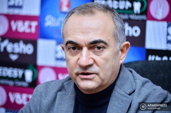 Թևան Պողոսյանը Արցախում ընտրական գործընթացների մեկնարկին թեկնածուներին առաջարկներ է ներկայացրել
