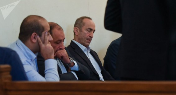 Cуд по делу Кочаряна перенесен из-за бойкота адвокатов