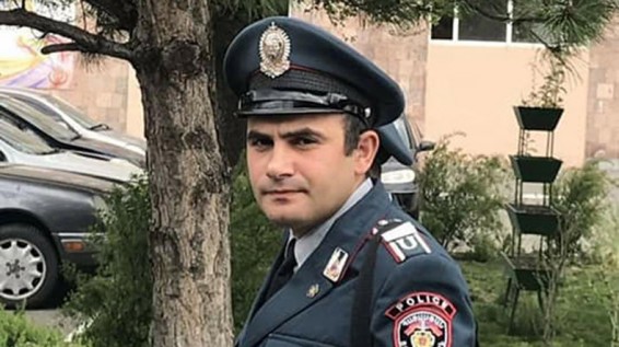 Сержант Полиции за комментарий в адрес главы КС Армении Грайра Товмасяна привлечен к дисциплинарной ответственности