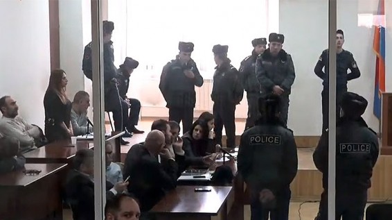 ՊՊԾ գնդի գրավման գործով ամբաստանյալը վկային մեղադրեց ստելու մեջ