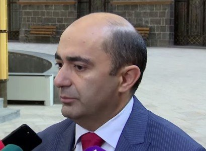 «Ես էլ Քոչարյանի օրոք բանակում եմ ծառայել, դե խփեք». Էդմոն Մարուքյան