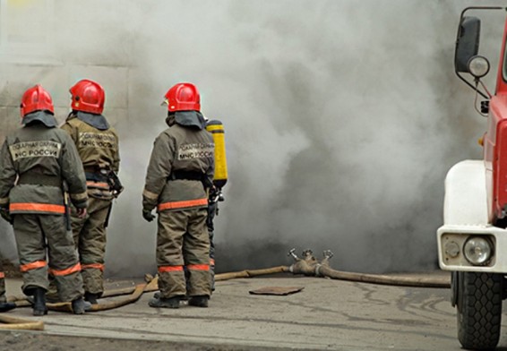 При пожаре на складе в Москве погибли 16 человек