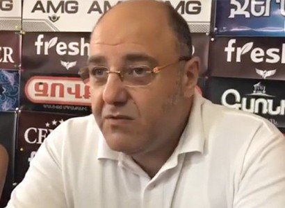 Վարչապետն այնքան խիստ է անհանգստացած, որ ինքն է սկսել բուկլետներ բաժանել. հոգեբան. news.am