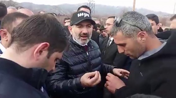 Пашинян защитникам Амулсара: Все мы пребываем в неопределенности, не только вы