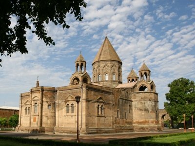 Այսօր Մայր Աթոռ Սուրբ Էջմիածնում կայանալիք համազգային աղոթքը ուղիղ կհեռարձակվի