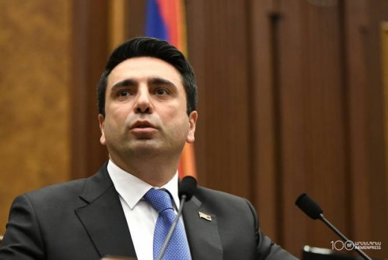 Вице-спикер НС прокомментировал беспокойства в связи с ограничением свободы информации и СМИ