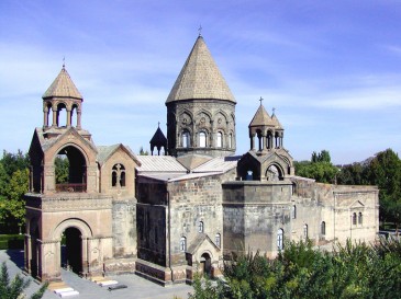 «Փաստ». Հստակ դերաբաշխում՝ Հայ Առաքելական եկեղեցու և ազգային արժեքների դեմ․ նորից թիրախավորված արշավ է սկսվել