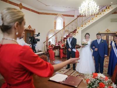 ՏԱՍՍ. ՌԴ արդարադատության նախարարությունն առաջարկել է դադարեցնել ամուսնությունների եւ ամուսնալուծությունների գրանցումը
