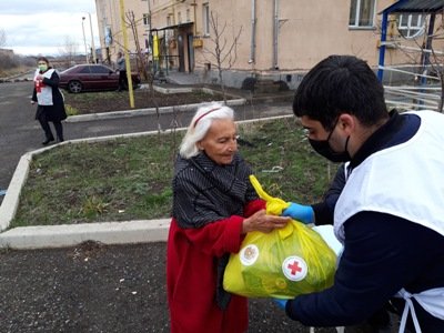 Արձագանք Covid-19-ին․ Հայկական Կարմիր խաչի ընկերությունը շարունակում է աջակցել խոցելի խմբերին