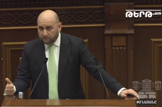 Եթե ԿԲ-ում կան չարաշահման դեպքեր, եկեք գնանք դրանց ետևից, ո´չ ես եմ որևէ բանով կաշկանդված, ո´չ այնտեղ աշխատողները. ԿԲ նախագահի թեկնածուն՝ Գևորգ Գորգիսյանին