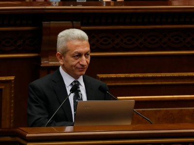 ՀՀ իշխանությունները մտադիր են մարել բյուջեի աղետալի դեֆիցիտը նոր վարկերի ներգրավման միջոցով
