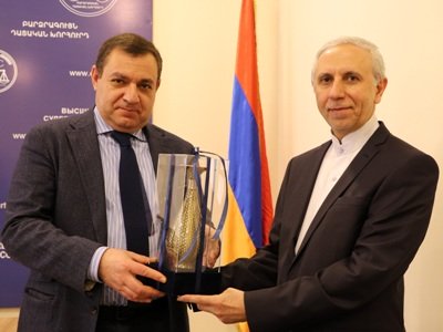 ԲԴԽ նախագահը Իրանի դեսպանի հետ քննարկել է դատական իշխանությանը վերաբերող հարցեր