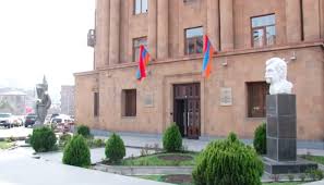 Ոստիկանները բացահայտել են Եղվարդի համայնքապետարանում կատարված ապօրինությունները(video)