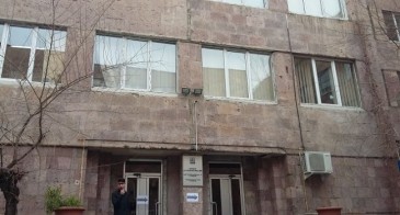 Քաղաքացին մոտք է գործել Երևանի թիվ 19 պոլիկլինիկա և սպառնացել է ինքնասպանություն գործել