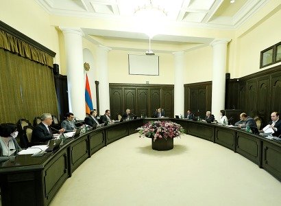 Վարչապետի գլխավորությամբ քննարկվել են աշխատանքը խրախուսող կրթական ծրագրերի իրականացման հարցեր