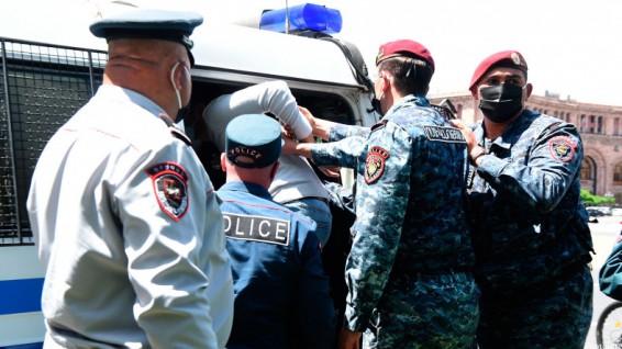 Դերասան, հաղորդավար Սարգիս Գրիգորյանին բերման ենթարկեցին