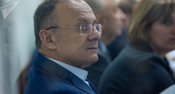 Второй адвокат экс-министра обороны Армении заболел коронавирусом